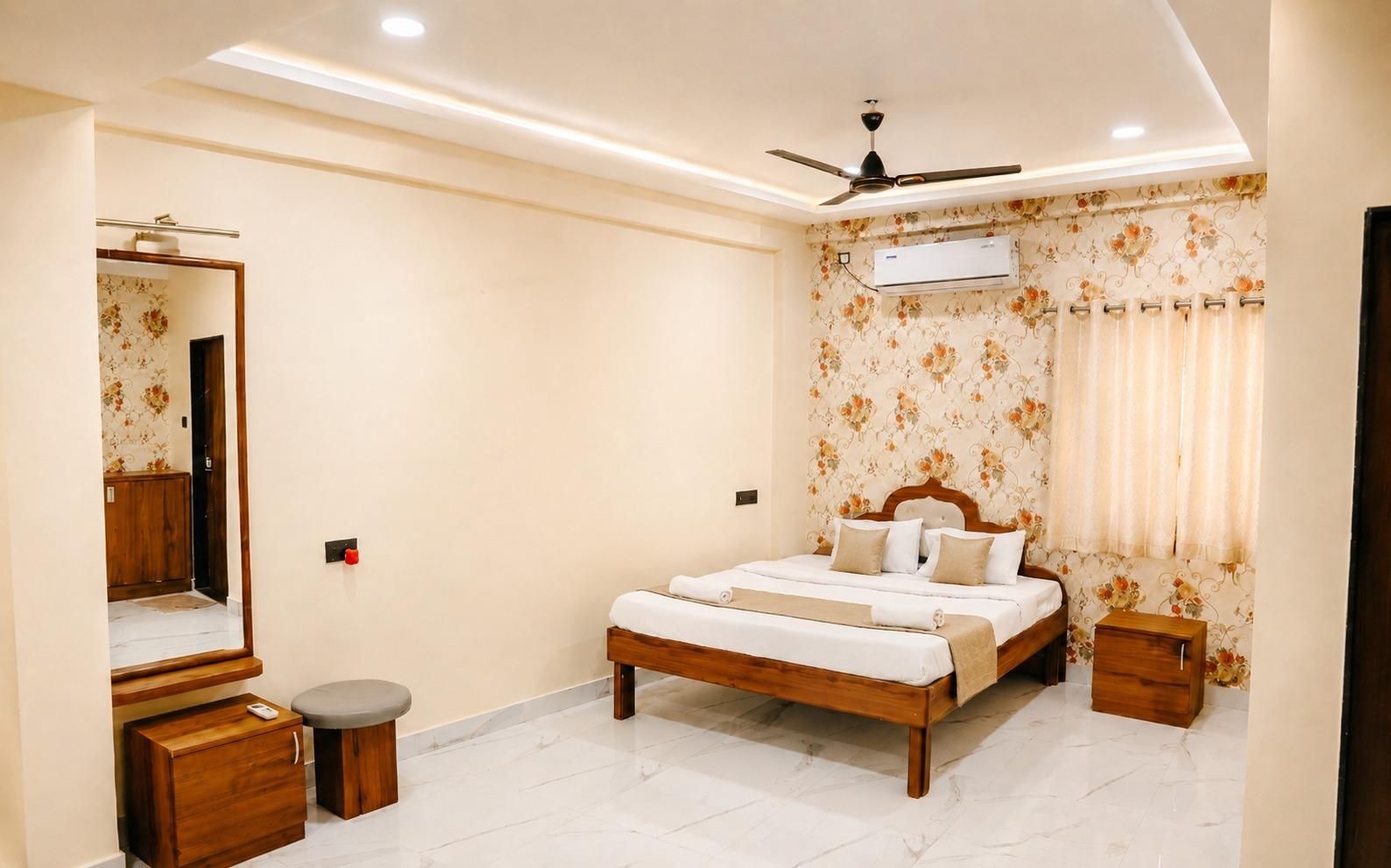 Queen Palace Heritage Stay Near Pune Queen Palace Heritage Stay Near Pune