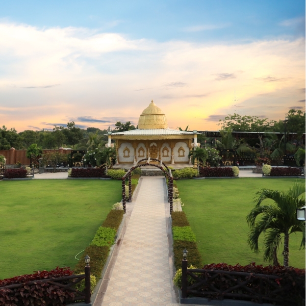 Vrindavan Lawn Area Beauty
